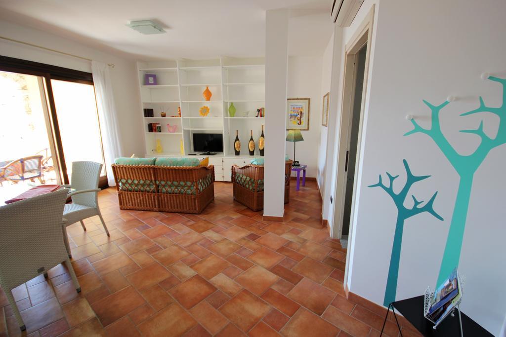 Sa Mirada Apartments Villasimius Buitenkant foto