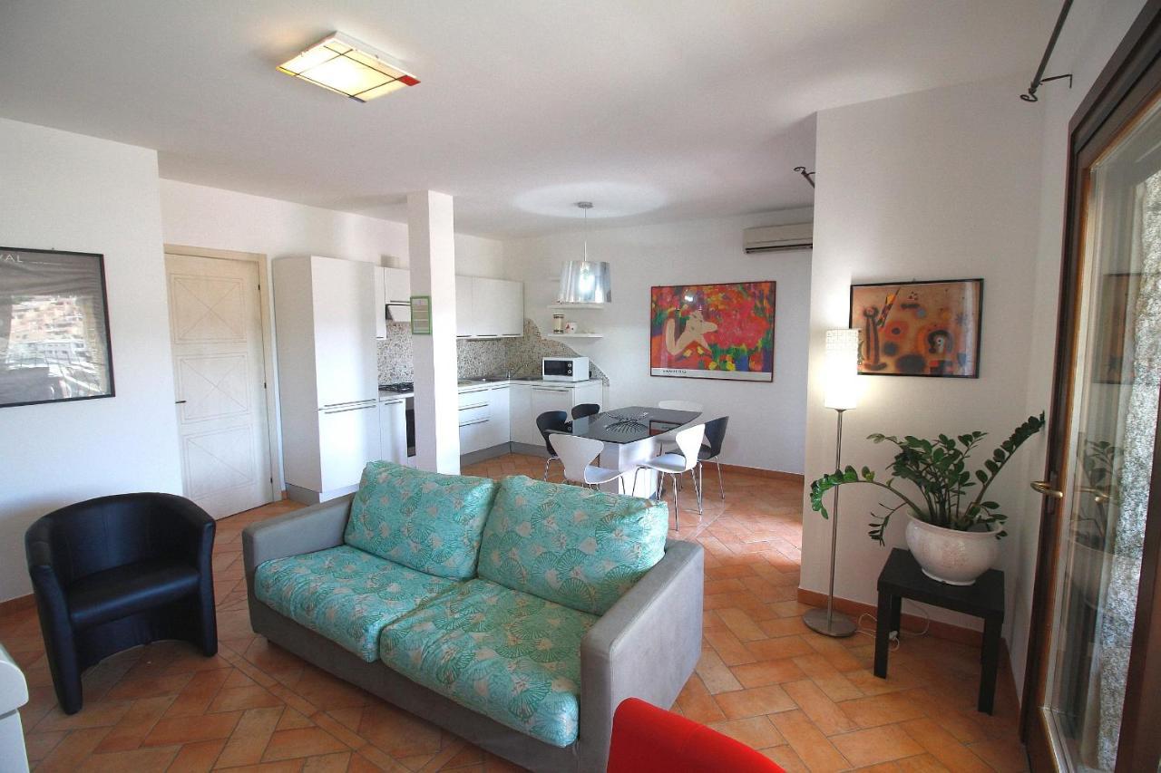 Sa Mirada Apartments Villasimius Buitenkant foto