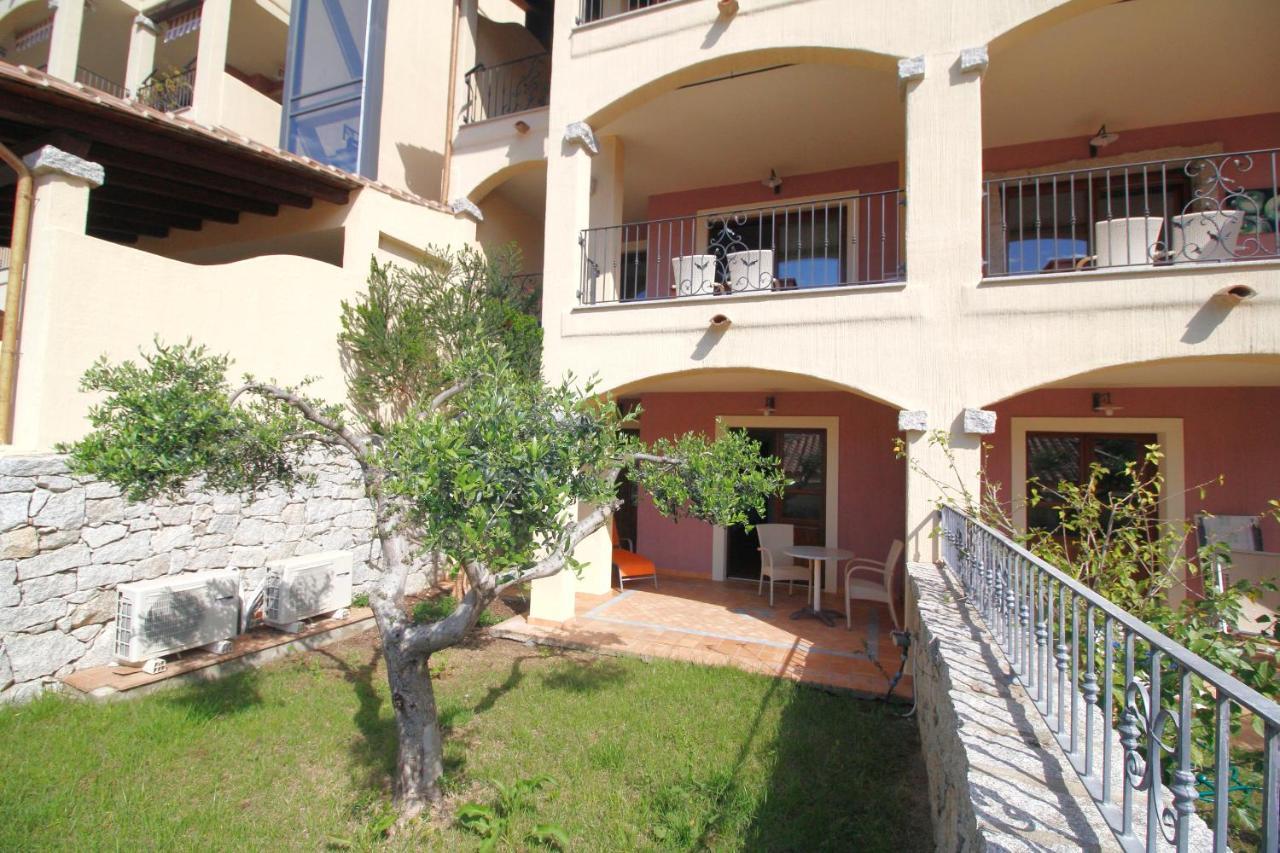 Sa Mirada Apartments Villasimius Buitenkant foto